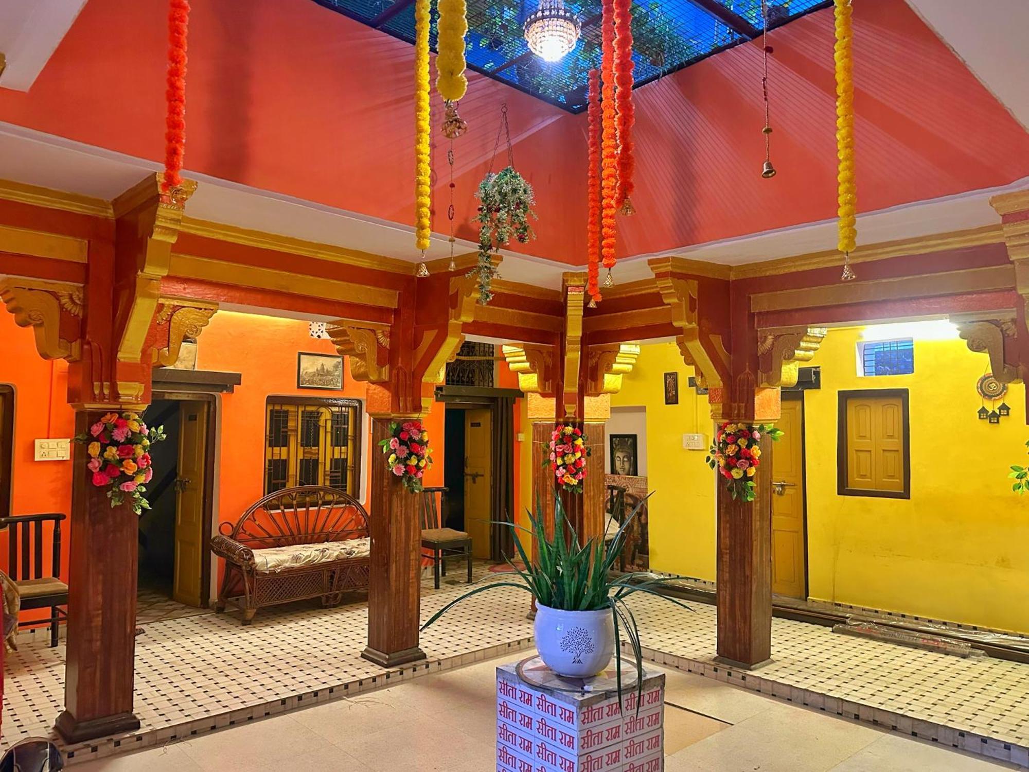 Home Stay Suraj Inn 瓦拉纳西 外观 照片