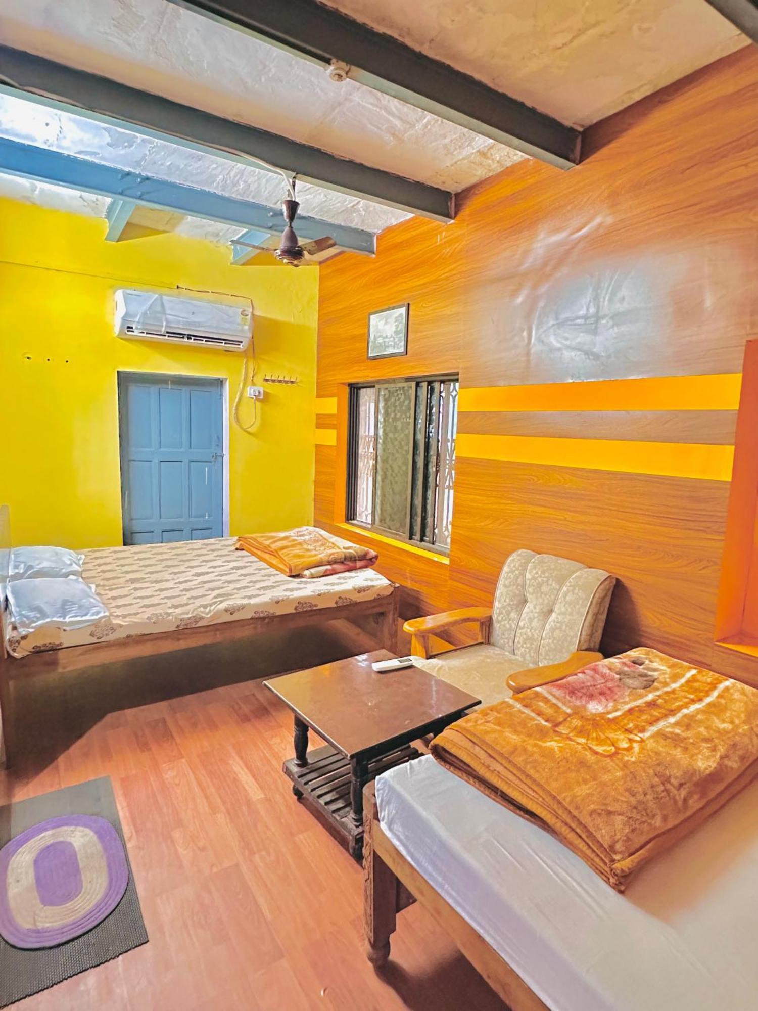 Home Stay Suraj Inn 瓦拉纳西 外观 照片